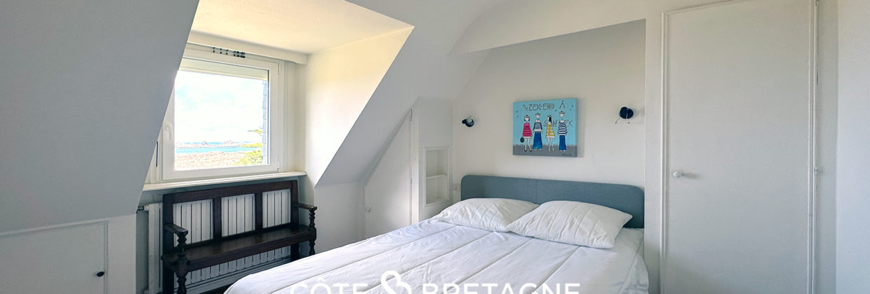 Acheter à Santec Maison sur la plage avec vue mer exceptionnelle Chambre10