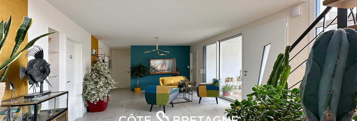 Acheter à Santec Maison contemporaine avec vue mer et piscine salon 2