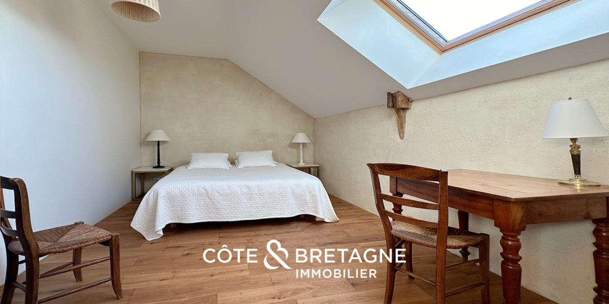 Acheter à Sulniac longère avec rénovation énérgétique chambre2
