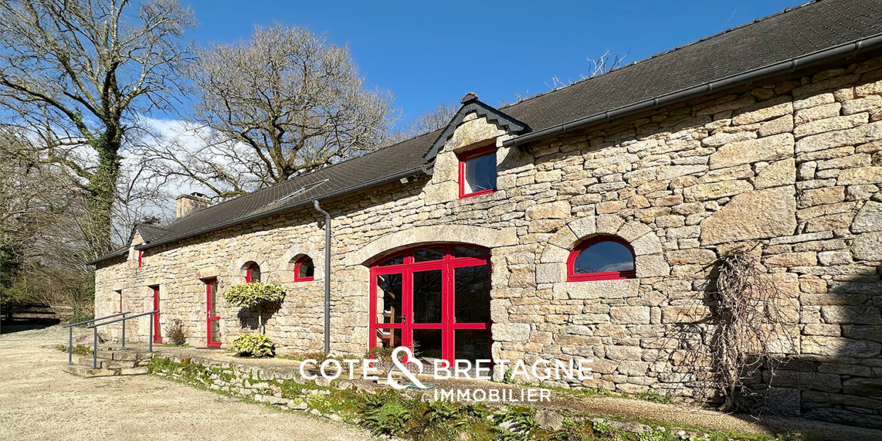 Le Faouët Morbihan Propriété en pierre de la fin du XIXe 12