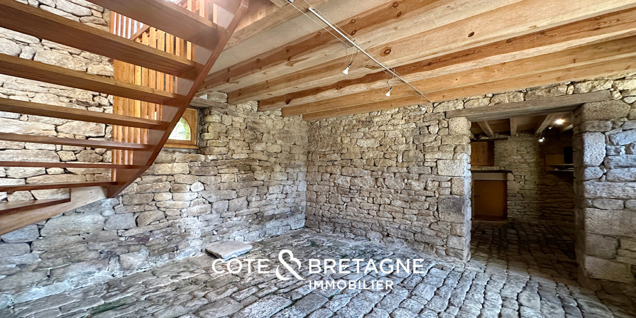 Le Faouët Morbihan Propriété en pierre de la fin du XIXe 15