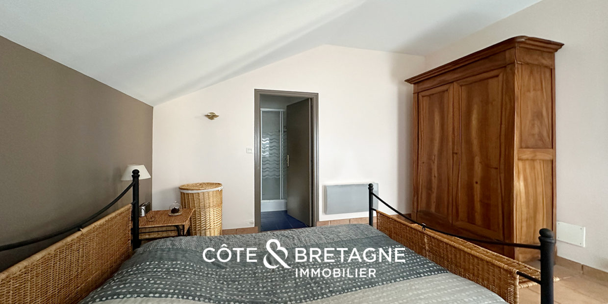 Le Faouët Morbihan Propriété en pierre de la fin du XIXe 22