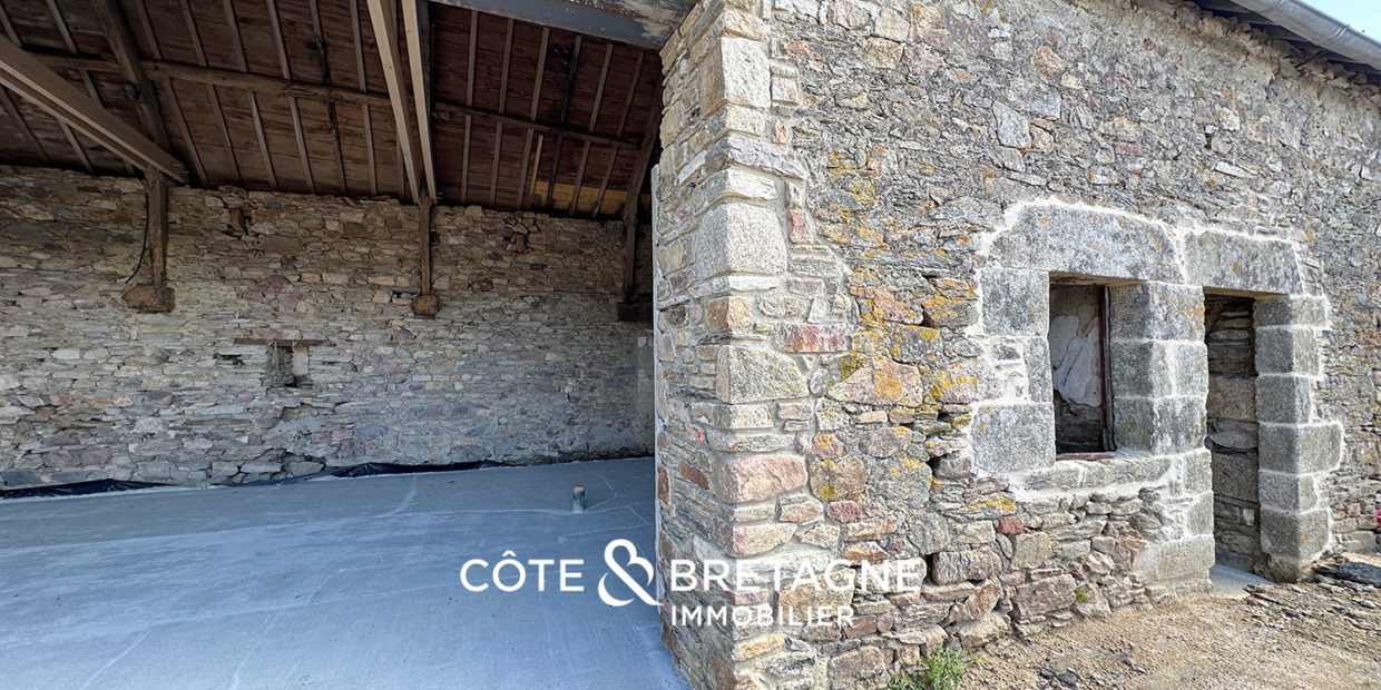 Longère à rénover Muzillac bâtiment