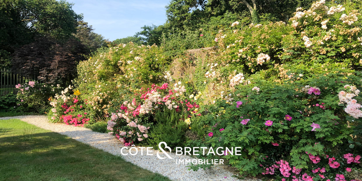 Sublime Manoir à Guidel Morbihan jardin clos