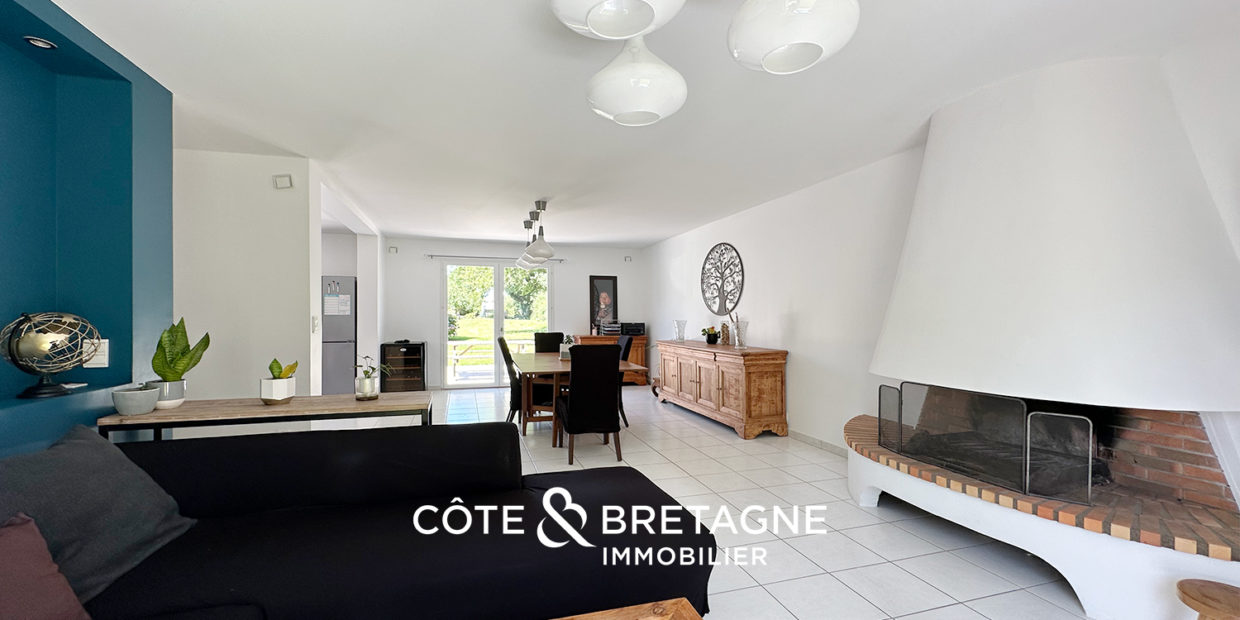Maison à Pontchateau proche du golf de la Bretesche pièce de vie 3