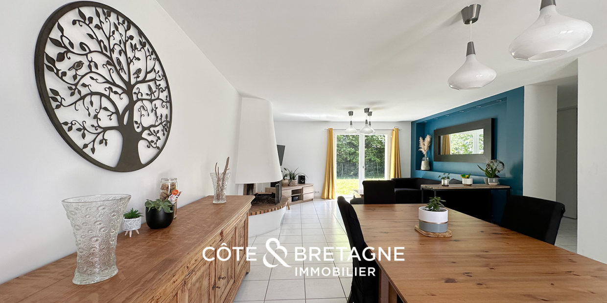Maison à Pontchateau proche du golf de la Bretesche salle à manger