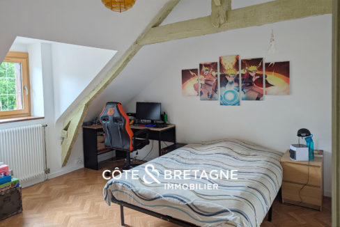 maison-en-pierre-propriete-bretagne-saint-caradec-9