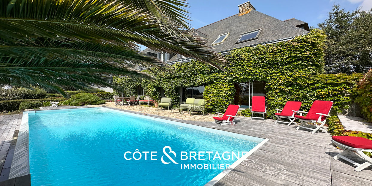 Séné Morbihan Maison villa  piscine et vue mer imprenable