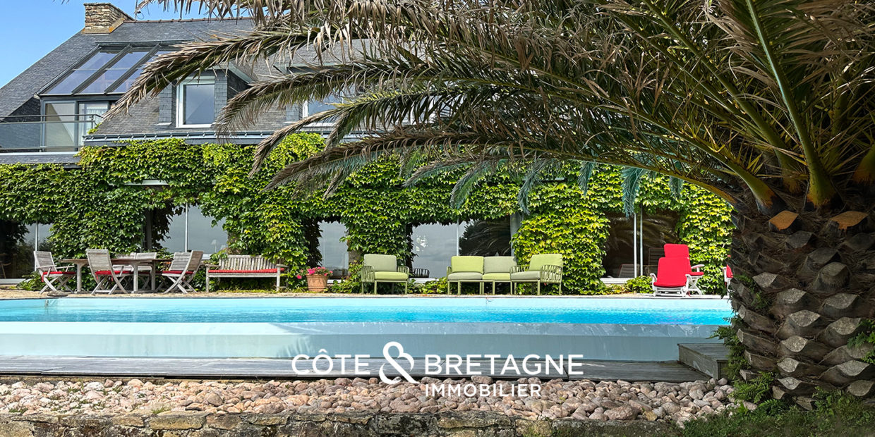 Séné Morbihan Maison villa  piscine et vue mer imprenable