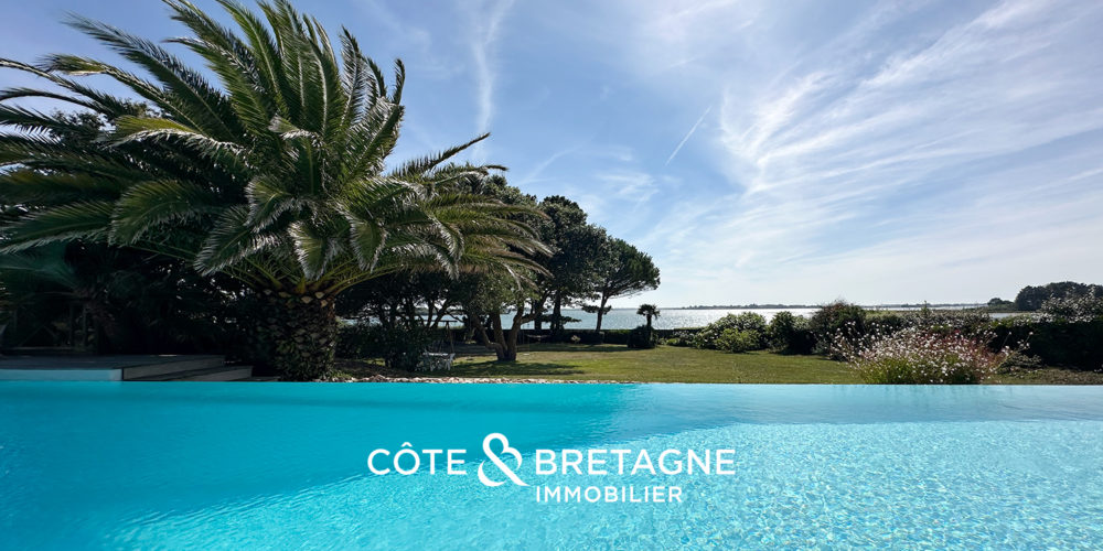 Séné Morbihan Maison villa piscine et vue mer imprenable