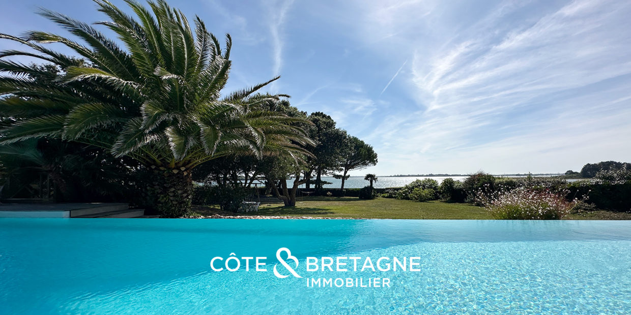 Séné Morbihan Maison villa  piscine et vue mer imprenable
