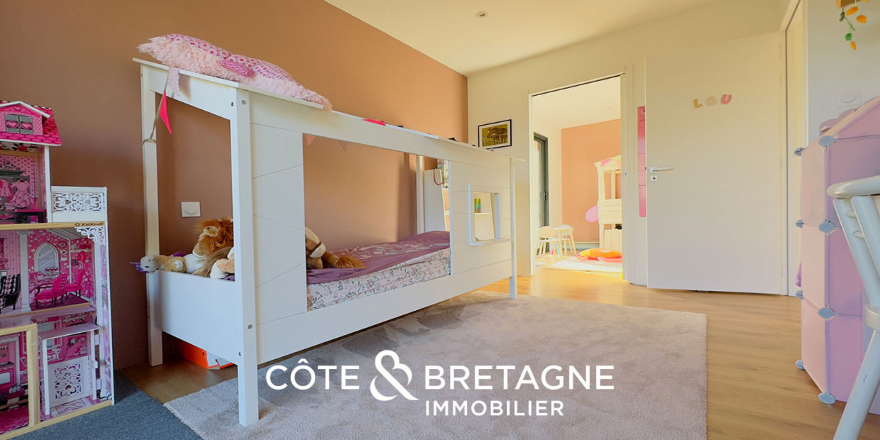 maison-contemporaine-luxe-prestige-vue-mer-plerin-4