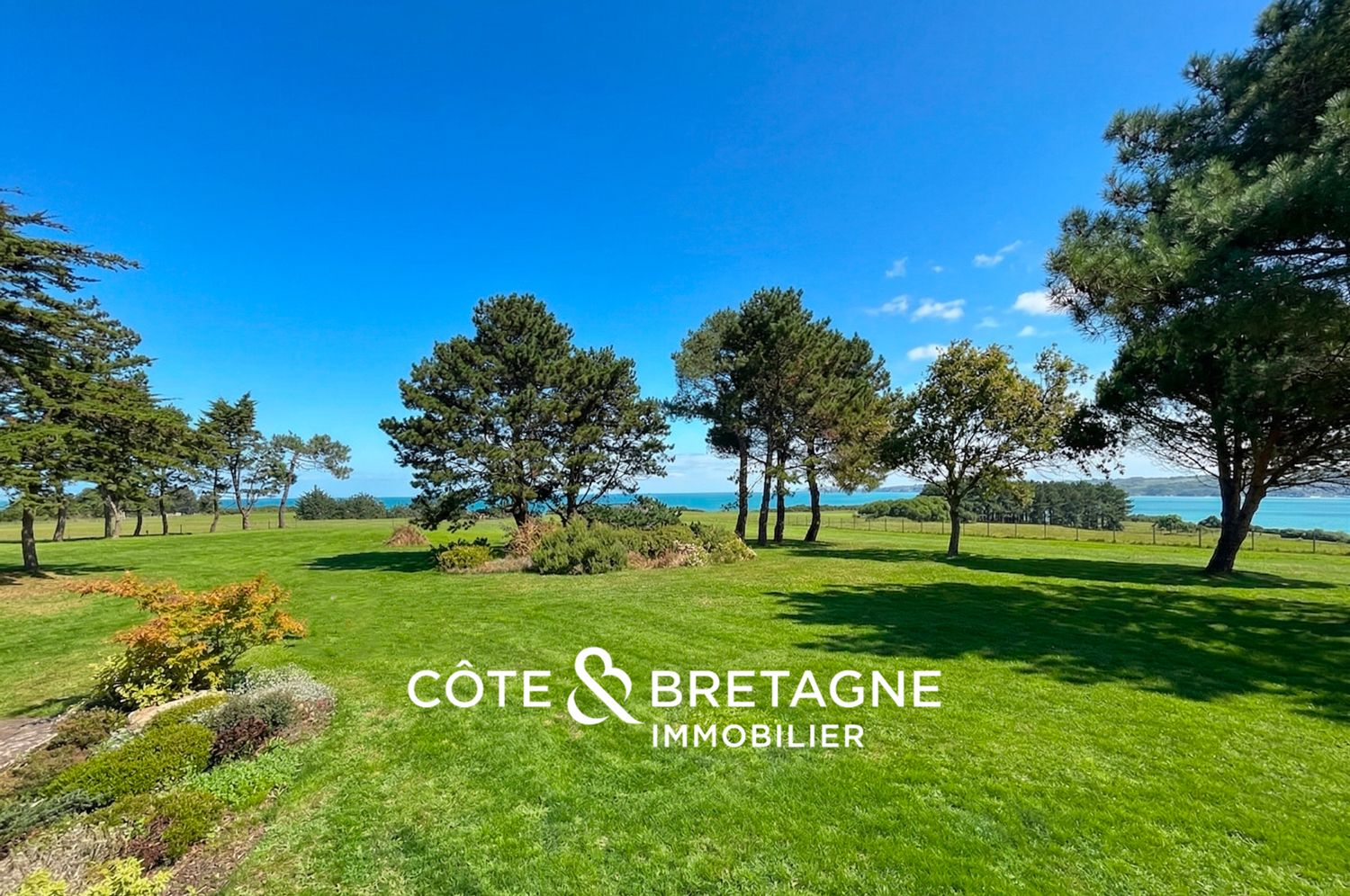 maison-vue-mer-bretagne-