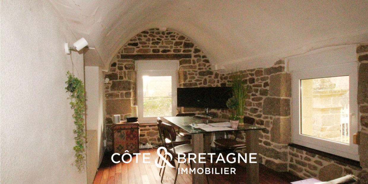 maison-en-pierre-moncontour-bretagne-6