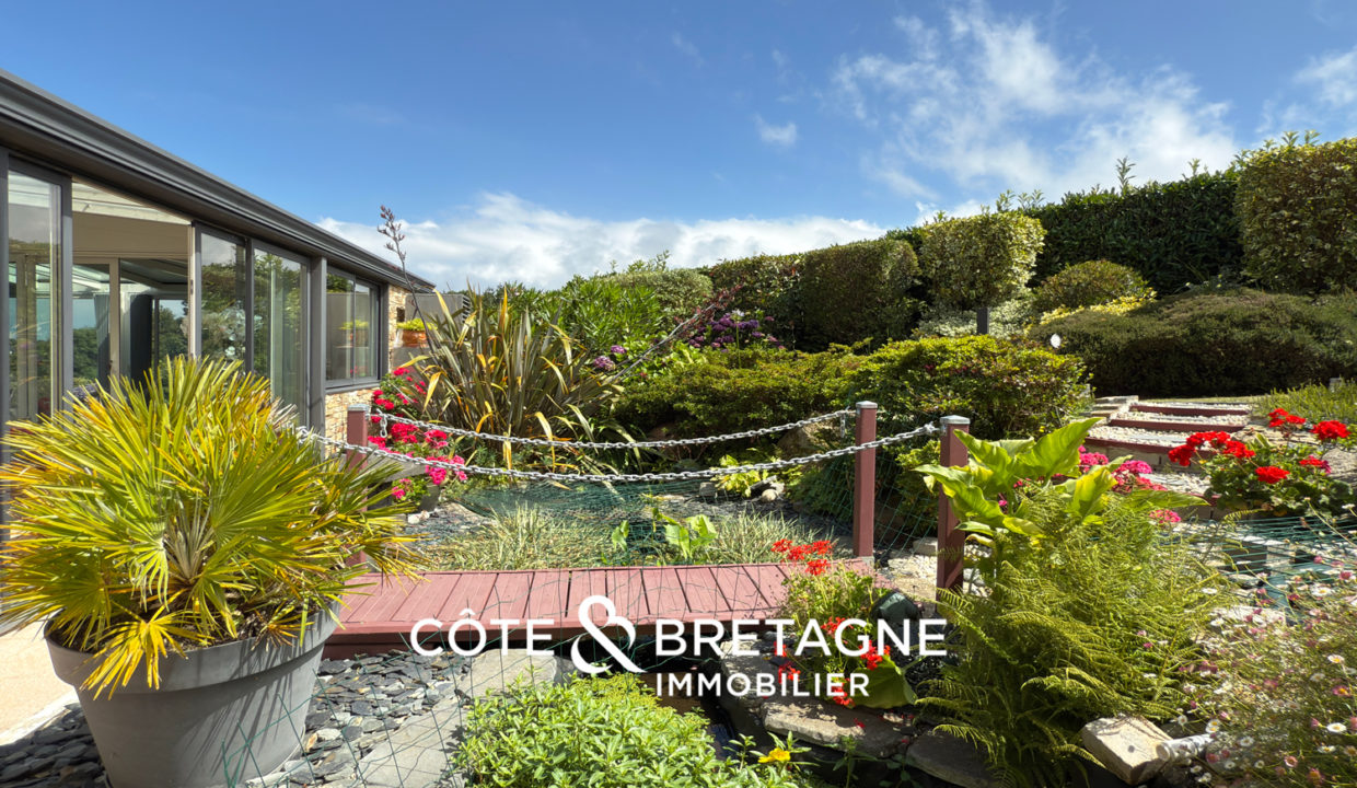 maison-vue-mer-saint-quay-perros-jardin-3