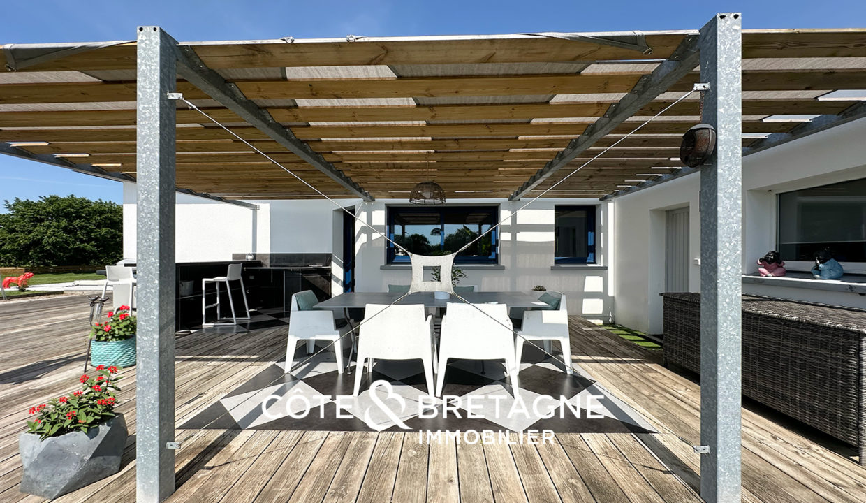 Maison avec piscine Ambon 10