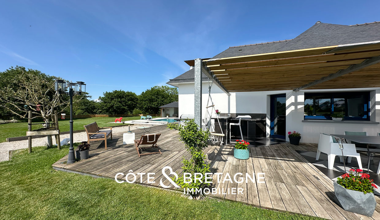 Maison avec piscine Ambon 11