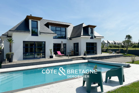 Maison avec piscine Ambon 12