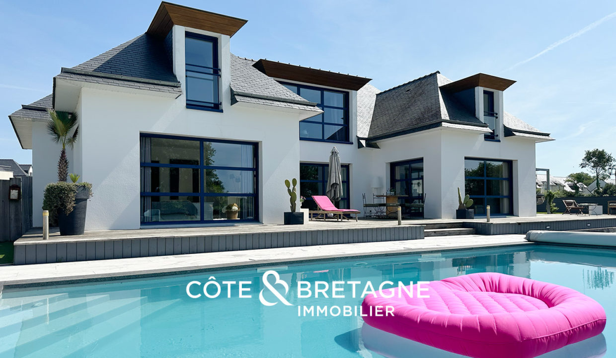 Maison avec piscine Ambon 15