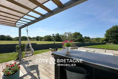 Maison avec piscine Ambon 18