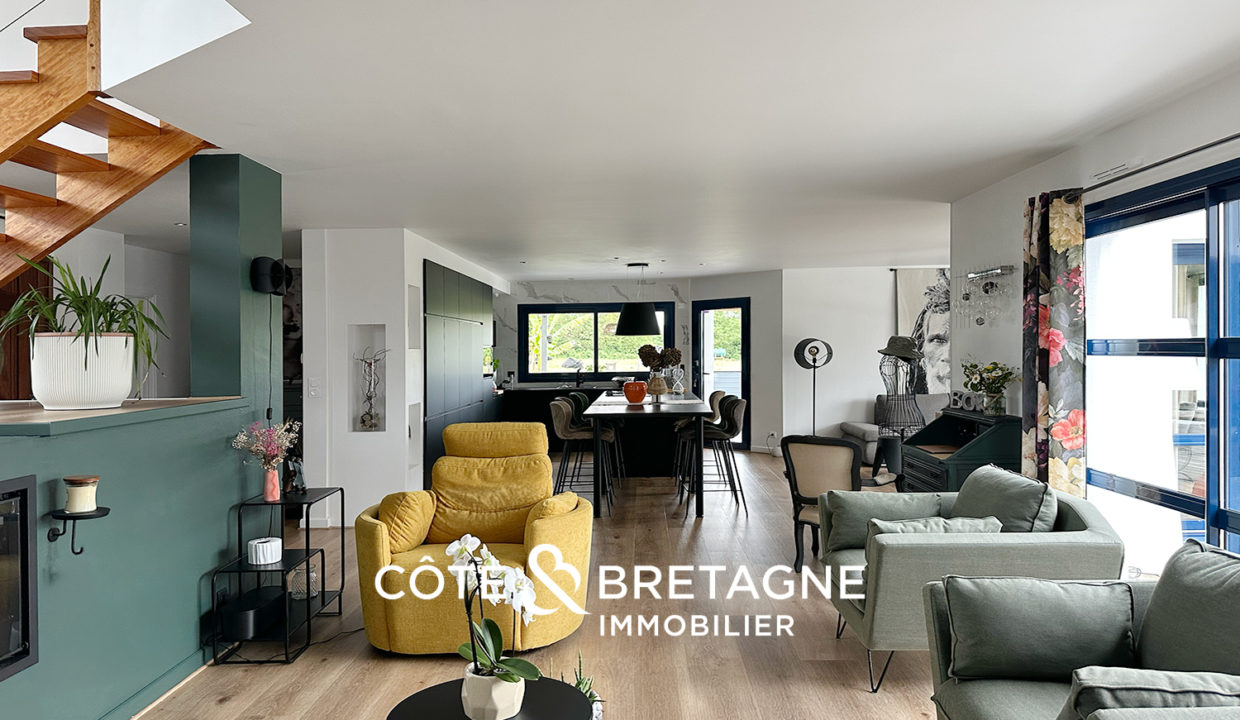 Maison avec piscine Ambon 3