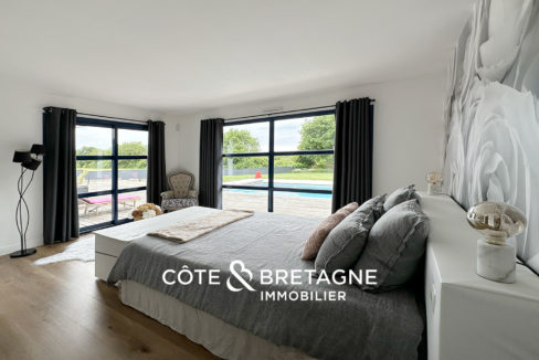 Maison avec piscine Ambon 4