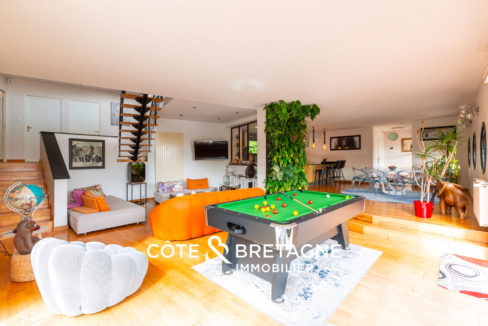 acheter-maison-contemporaine-piscine-jardin-garage-pledran-plaintel-26