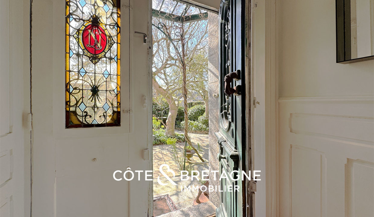 maison-bourgeoise-guingamp-jardin-garage-12