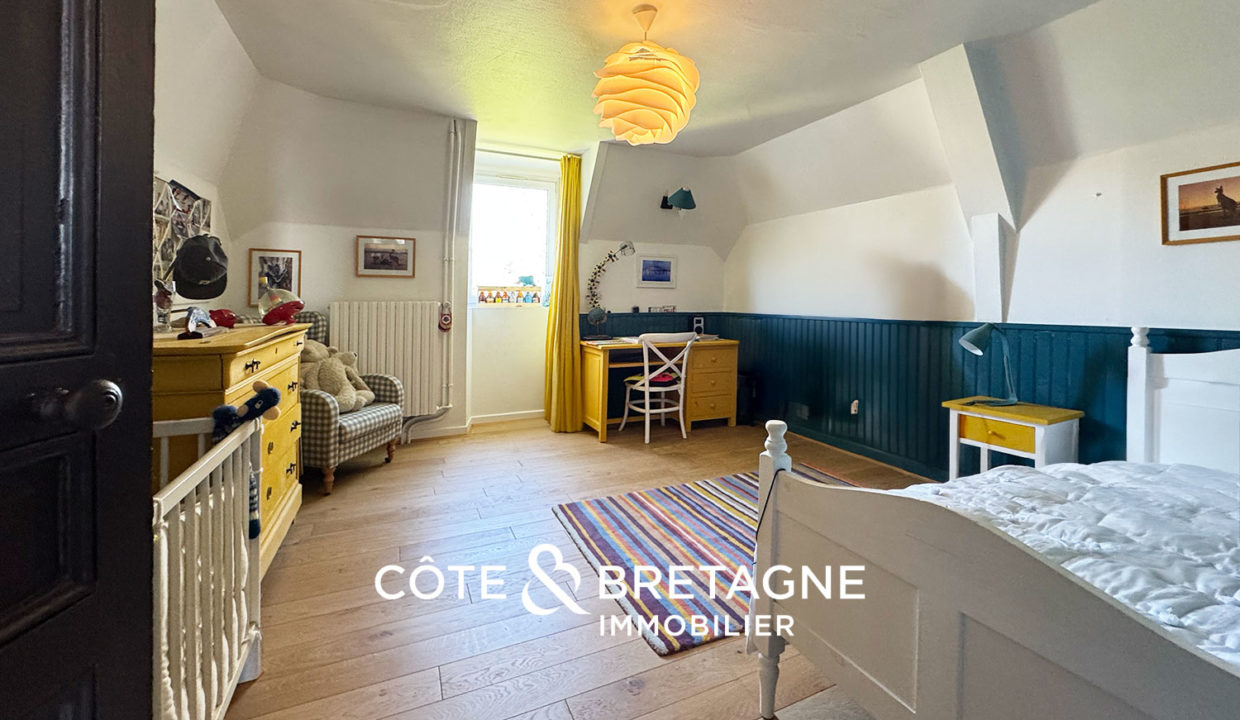 maison-bourgeoise-guingamp-jardin-garage-12