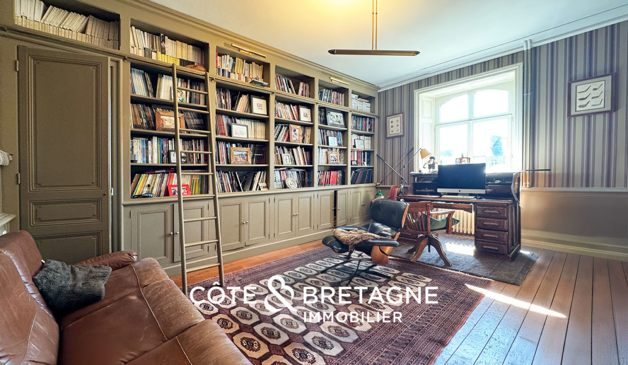 maison-bourgeoise-guingamp-jardin-garage-12