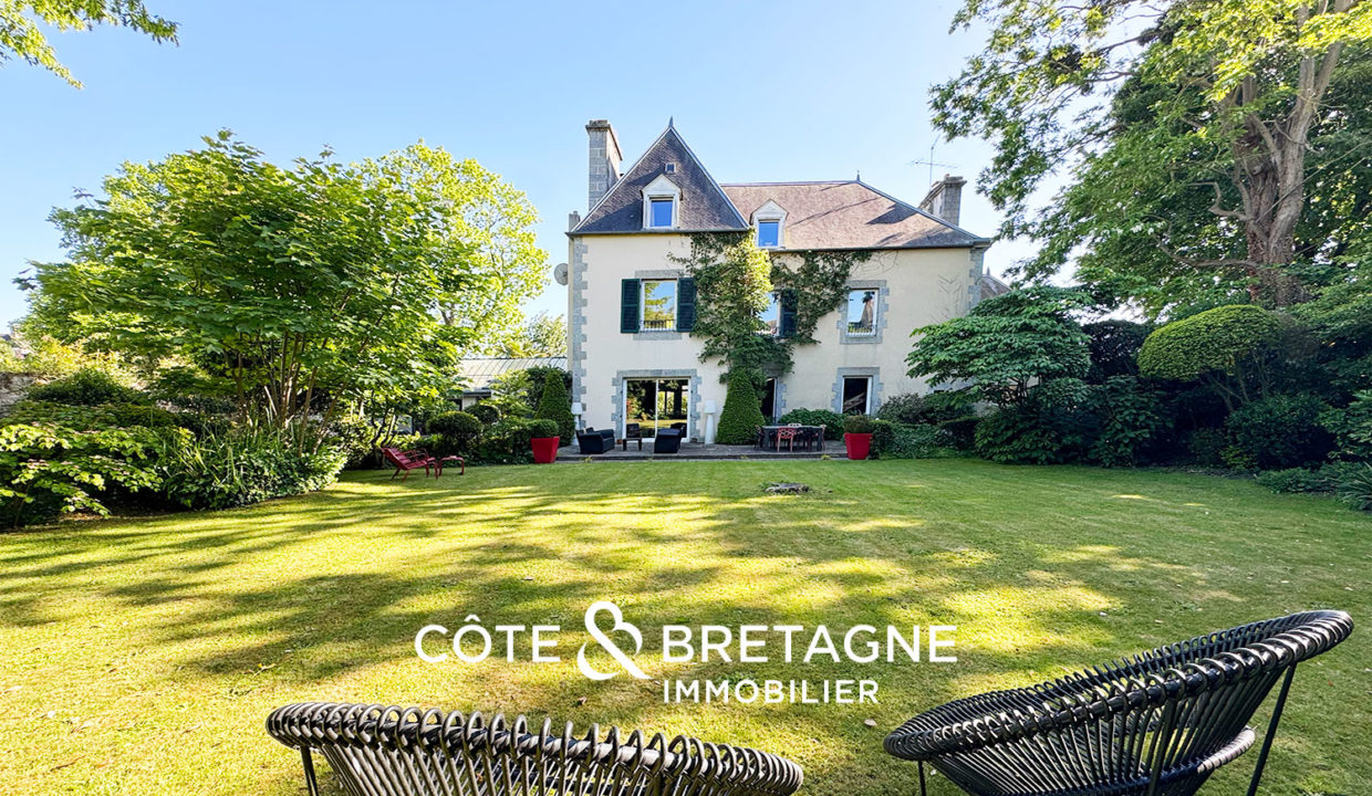 maison-a-vendre-guingamp-jardin-garage-17