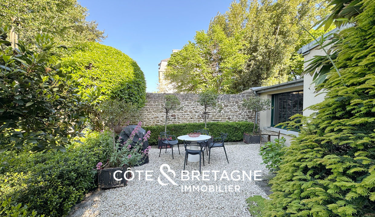 maison-a-vendre-guingamp-jardin-garage-19