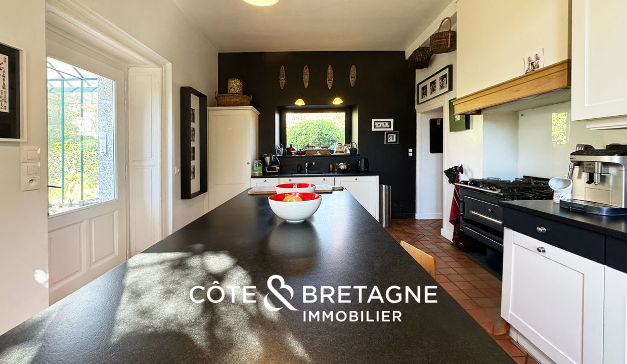 maison-bourgeoise-guingamp-jardin-garage-six chambres