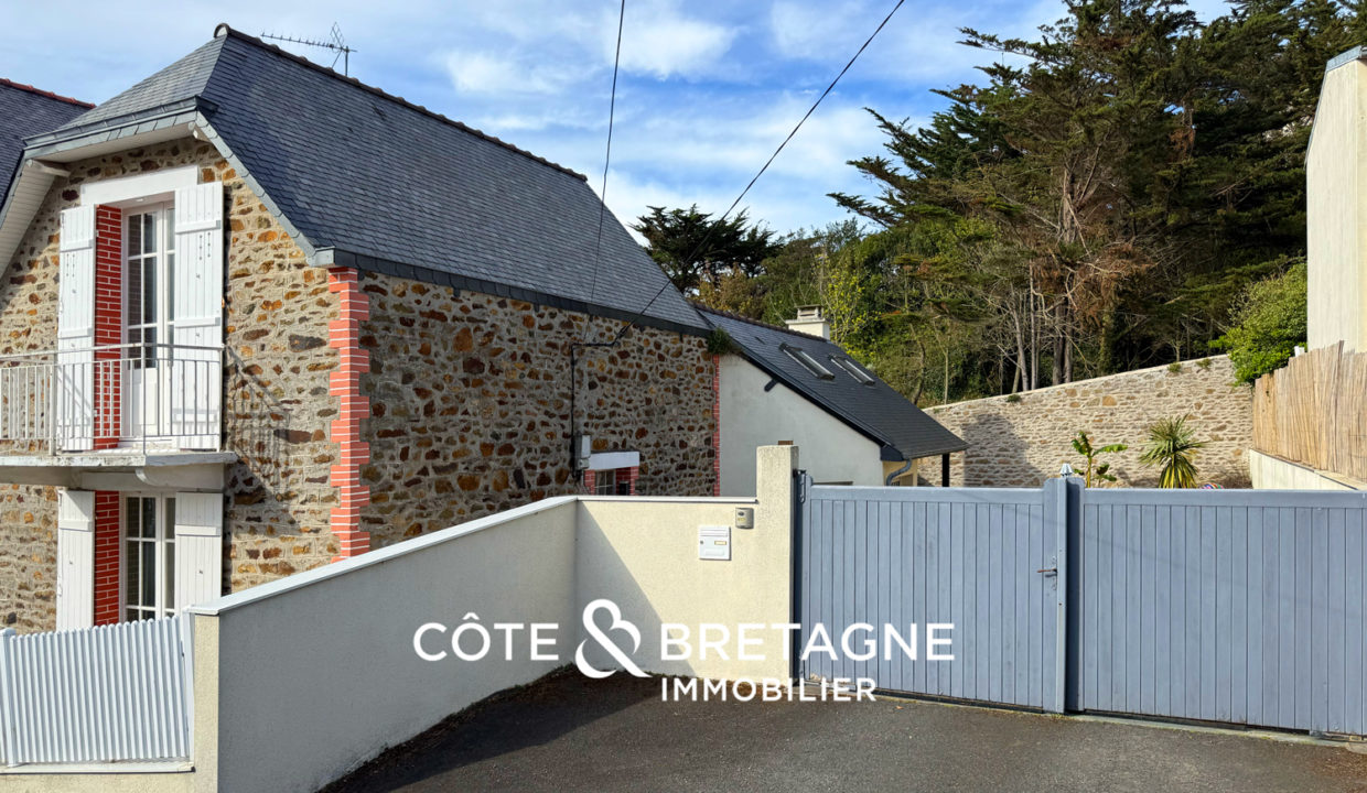 maison-en-pierre-a-vendre-pleneuf-val-andre-40