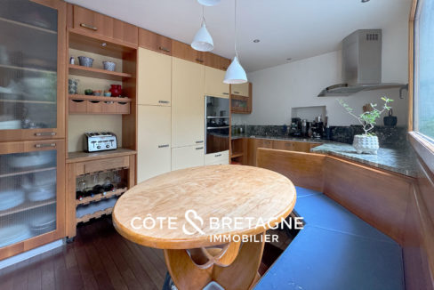 Maison-Saint-Brieuc-Saint-Michel-bourgeoise-jardin-garage-2