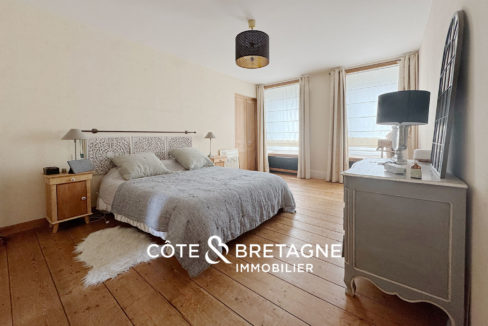 Maison-Saint-Brieuc-Saint-Michel-bourgeoise-jardin-garage-4