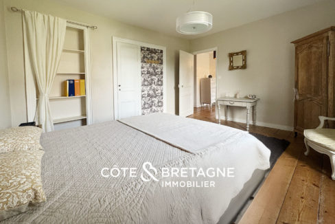 Maison-Saint-Brieuc-Saint-Michel-bourgeoise-jardin-garage-5