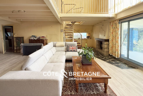 Maison-vue-mer-salon-proche-plage-etables-sur-mer-10