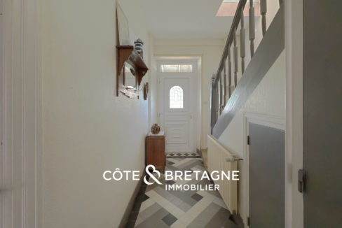 maison-bord-de-mer-tregastel-entrée