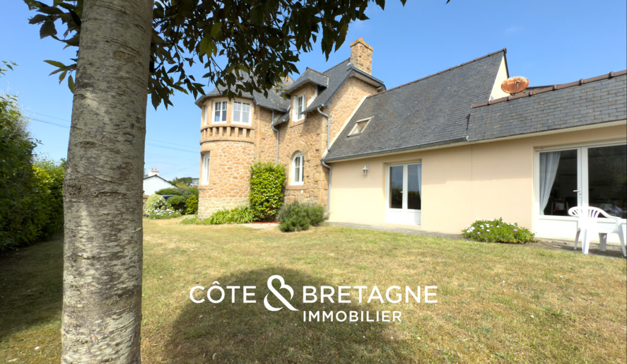maison-bord-de-mer-tregastel-facade-2.jpg