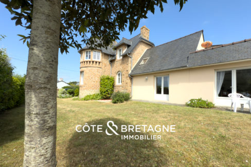 maison-bord-de-mer-tregastel-facade-2.jpg