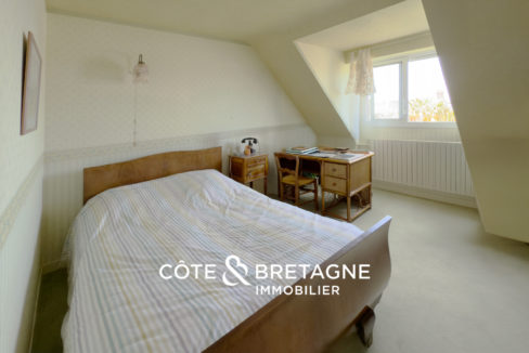 maison-familiale-perros-guirec-vue-mer-chambre1