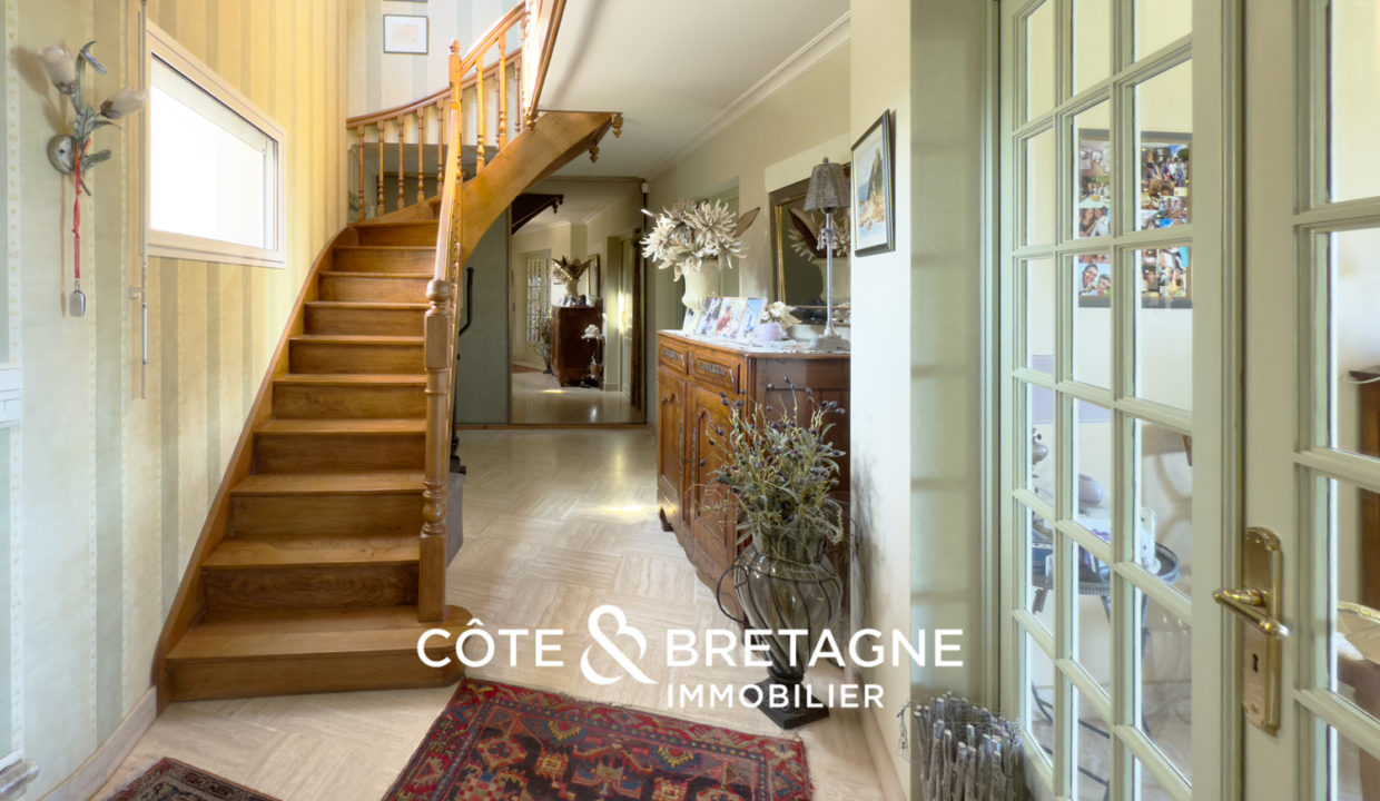 maison-familiale-perros-guirec-vue-mer-entrée