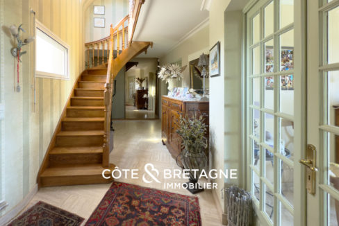 maison-familiale-perros-guirec-vue-mer-entrée