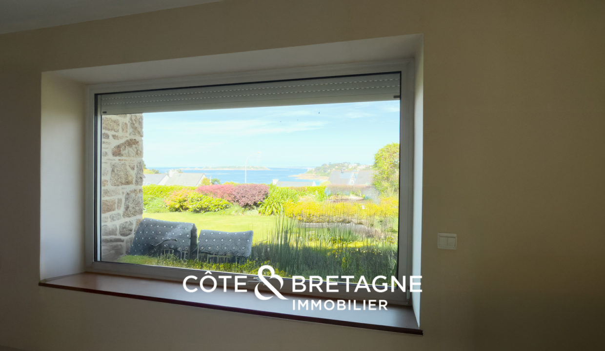 maison-familiale-perros-guirec-vue-mer-salon2