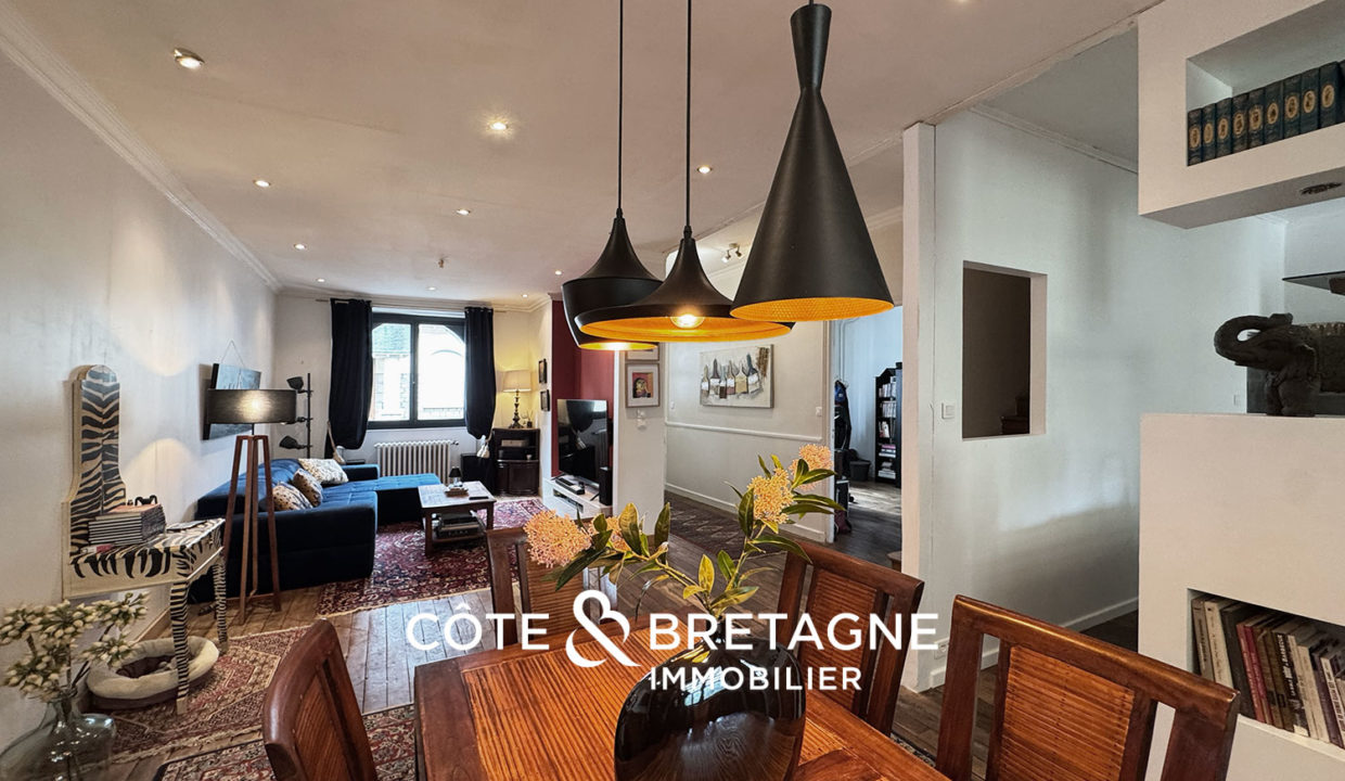 Maison-aMaison-acheter-vendre-Saint-Brieuc-quartier-Saint-Michel.-Jardin-garage