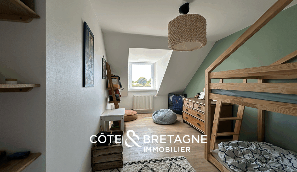 Maison rénovée à Saint-Armel 5