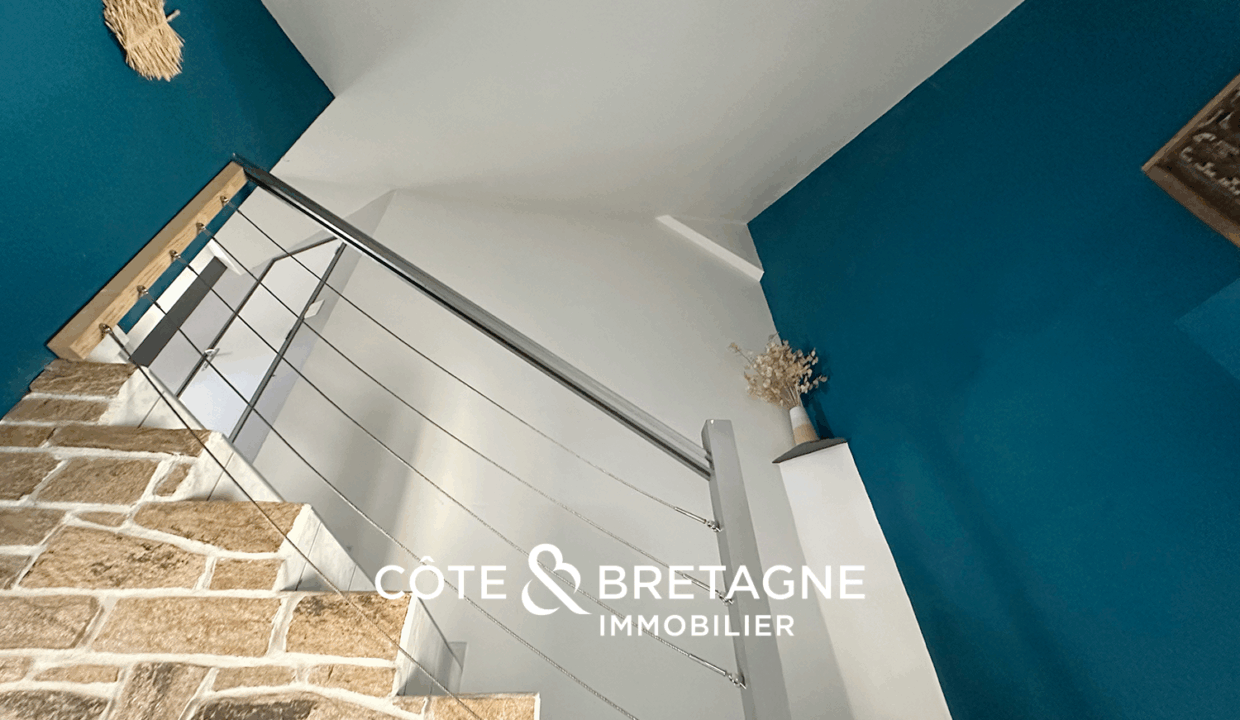 Maison rénovée à Saint-Armel 8