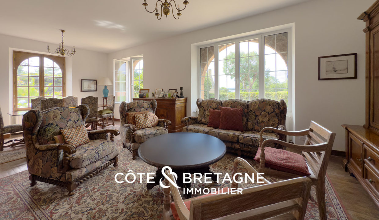 maison-trebeurden-vue-mer-garage-4-chambres