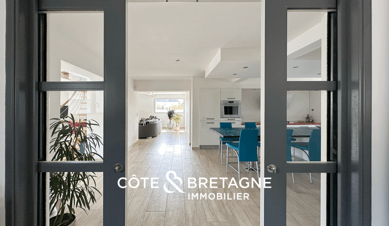 Maison avec piscine à Crac'h dans le Morbihan